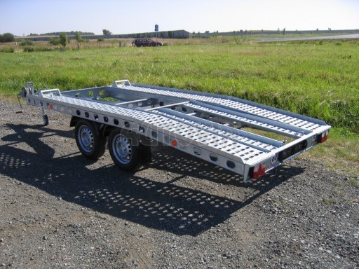 Dvouosý brzděný přívěs k přepravě automobilů PAV 2,0 č.23