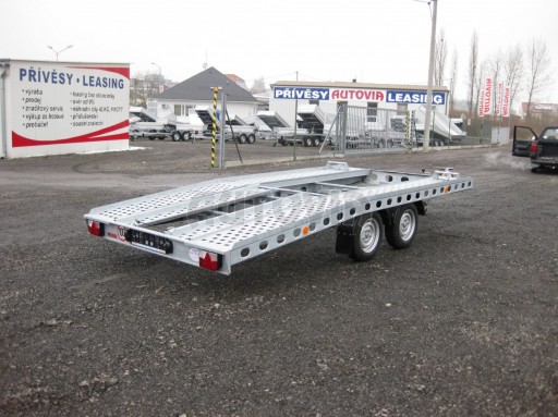 Dvouosý brzděný přívěs k přepravě automobilů PAV 2,0 č.30