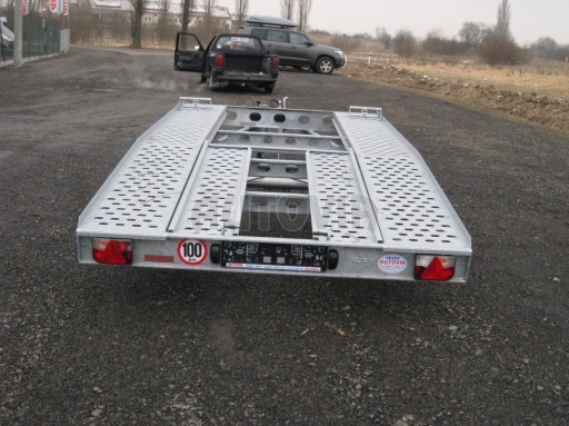 Dvouosý brzděný přívěs k přepravě automobilů PAV 2,0 č.31