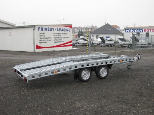 Dvouosý brzděný přívěs k přepravě automobilů PAV 2,0 č.35
