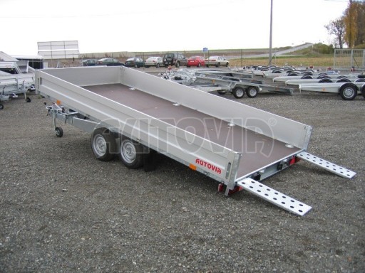 Dvouosý brzděný přívěs s hydraulicky sklopnou plochou AD speciál valník 2,7t  4,15/1,88/0,35** č.1