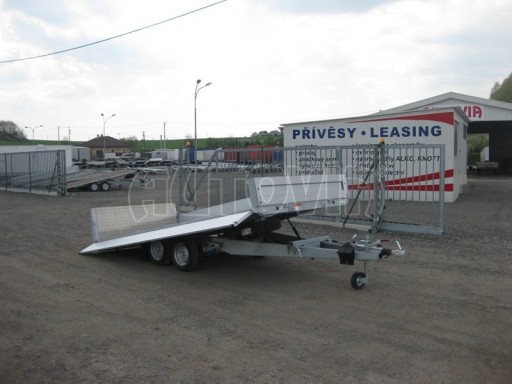 Dvouosý brzděný přívěs s hydraulicky sklopnou plochou AD speciál valník 2,7t  4,15/1,88/0,35** č.18