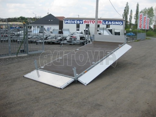 Dvouosý brzděný přívěs s hydraulicky sklopnou plochou AD speciál valník 2,7t  4,15/1,88/0,35** č.38