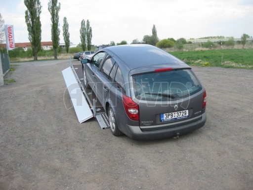 Dvouosý brzděný přívěs s hydraulicky sklopnou plochou AD speciál valník 2,7t  4,15/1,88/0,35** č.51