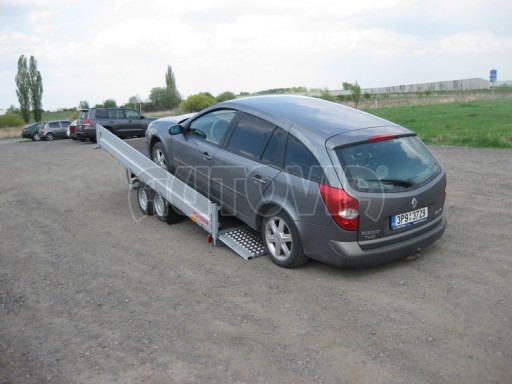 Dvouosý brzděný přívěs s hydraulicky sklopnou plochou AD speciál valník 2,7t  4,15/1,88/0,35** č.59