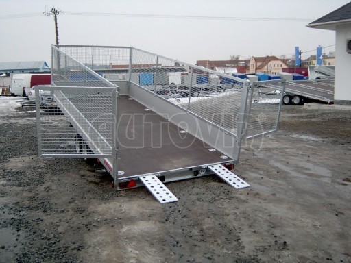 Dvouosý brzděný přívěs s hydraulicky sklopnou plochou AD speciál valník 2,7t  4,15/1,88/0,35** č.76