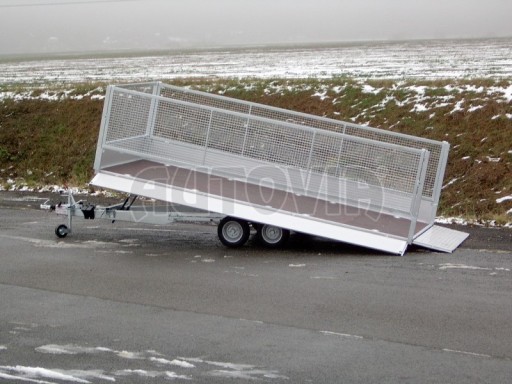 Dvouosý brzděný přívěs s hydraulicky sklopnou plochou AD speciál valník 2,7t  4,15/1,88/0,35** č.90