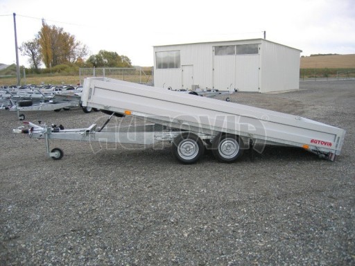 Dvouosý brzděný přívěs s hydraulicky sklopnou plochou AD speciál valník 2,7t  4,15/1,88/0,35** č.154