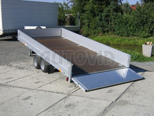 Dvouosý brzděný přívěs s hydraulicky sklopnou plochou AD speciál valník 2,7t  4,15/1,88/0,35** č.177