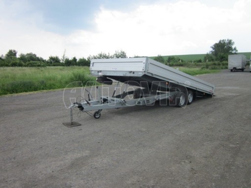 Dvouosý brzděný přívěs s hydraulicky sklopnou plochou AD speciál valník 2,7t  4,15/1,88/0,35** č.193