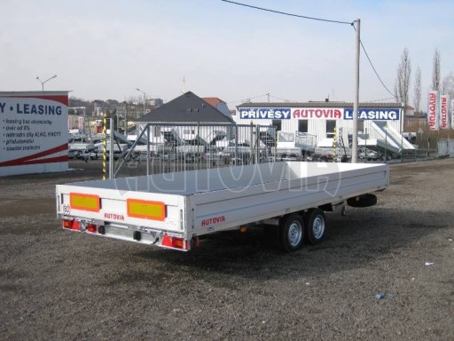 Dvouosý brzděný přívěs s hydraulicky sklopnou plochou AD speciál valník 2,7t  4,15/1,88/0,35** č.229