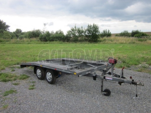 Přívěsný vozík pro přepravu aut AT 07 č.5