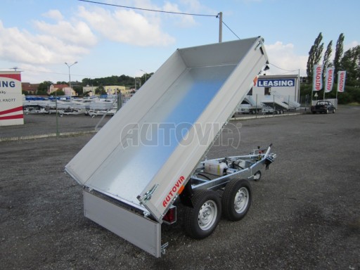 Sklápěcí přívěs DLT 2,7T 2,57x1,48/0,35 pozink v elektrice