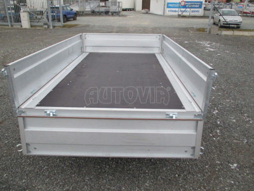 Dvounápravový přívěsný vozík ZV 22 750kg N2 2,55x1,50/0,35 AME