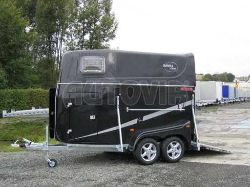 Přepravník koní Lodestar Premium 2,0t č.14