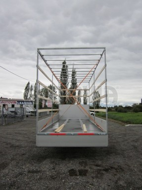 Vzduchem brzděný přívěs AVG 10T 7,37x2,48/3,05 č.13