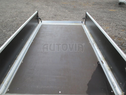 Přívěsný vozík za osobní auto ZV 26 2,0T B2 2,50x1,30/0,35 POČ