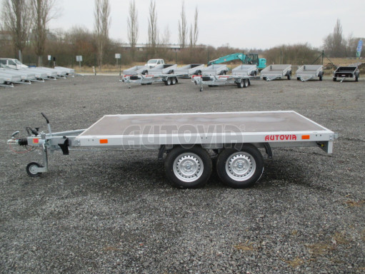 Dvouosý přívěs v provedení plato ZV 32 2,0T B2 3,00x1,80 13