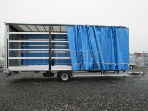 Jednonápravový vzduchem brzděný přívěs MD 10T B1 8,50x2,48/3,03 č.22