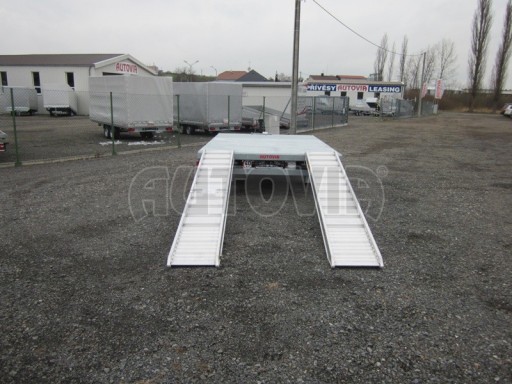 *Vzduchem brzděné jednoosé plato bez bočnic AVG 5,6T 4,00x2,48 za traktor* č.4