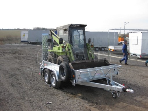 Nákladní přívěs pro přepravu UNC, bagrů, mechanizace ZV 3,5T 3,10x1,85/0,35