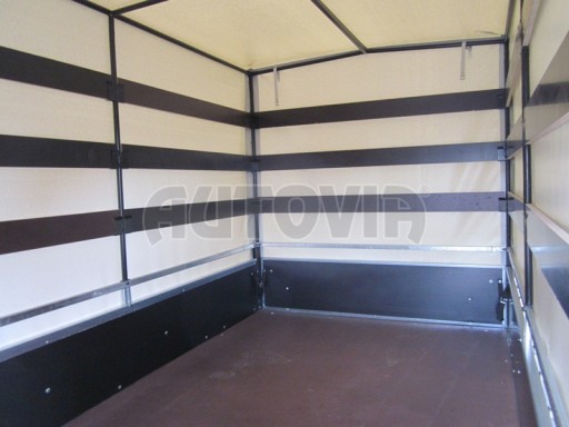 Valník s plachtou ZV 27 750kg N2 2,50x1,48/1,53 POČ