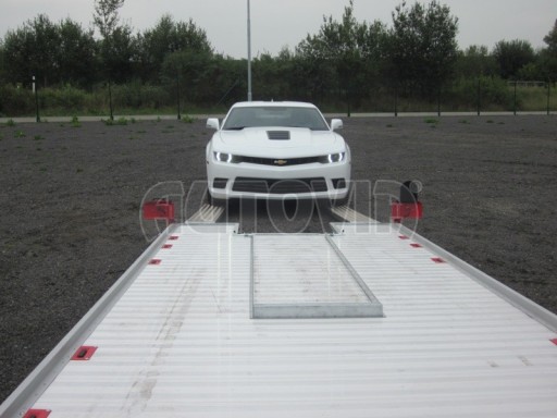 Přívěs pro přepravu sportovních automobilů IM 2,7T 5,01x2,09 dvouč. č.8