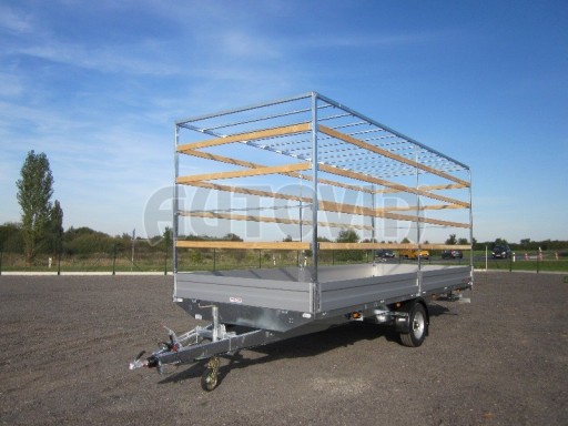 Přívěs valníkový s konstrukcí DN 3,5T B1 6,61x2,47/2,60 ISO 50