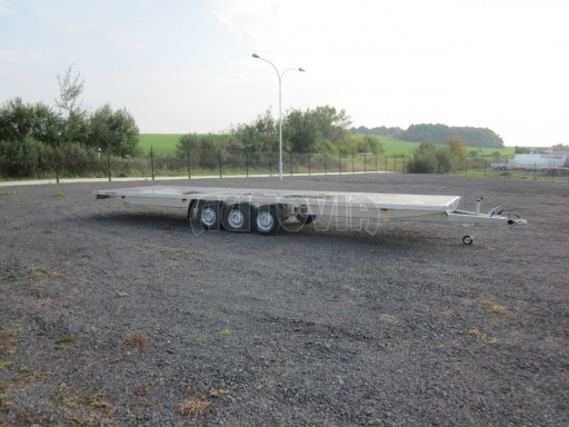 Třínápravové plato DN 3,5T B3 7,40x2,20 plato