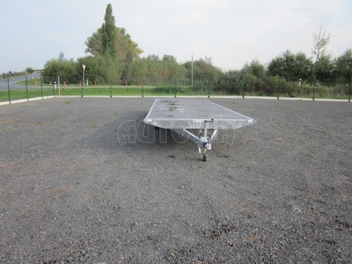 Třínápravové plato DN 3,5T B3 7,40x2,20 plato