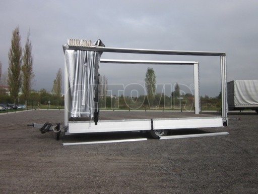 Tandemový jednoosý vzduchem brzděný přívěs AVG 10T 7,40x2,48/3,10 č.7