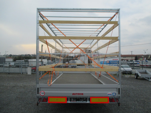 Nákladní přívěs s konstrukcí DN 3,5T B2 7,43x2,47/2,60