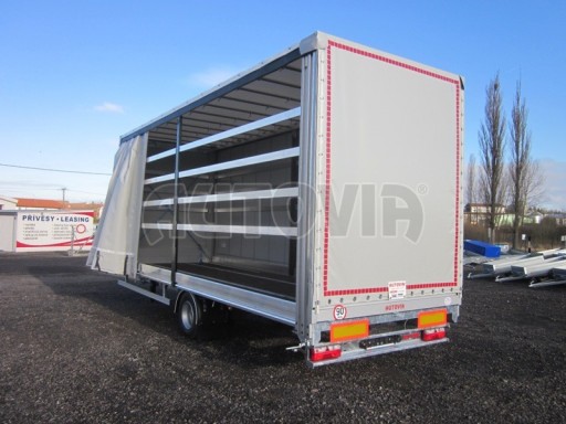 *Vzduchem brzděný přívěs s plachtou AVG 10T 7,40x2,48/3,10 č.5