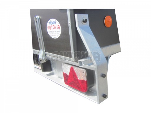 Opěra zadní-plech č.3