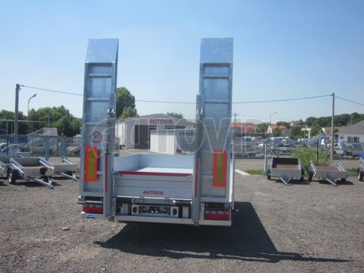 Univerzální vzduchem brzděný přepravník AVG UNC 10T 4,50x2,47/0,40* č.8