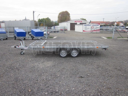 Přepravník univerzální AD 2,7T 4,17x1,89 hydraulicky sklopné plato