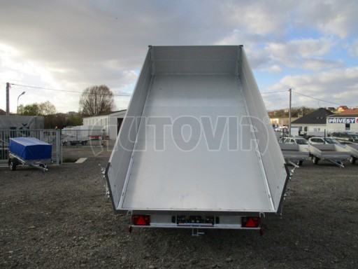 Skladový třístranný sklápěč PHT 3,5T 4,18x2,10/0,70 nástavba bočnic v elektrice