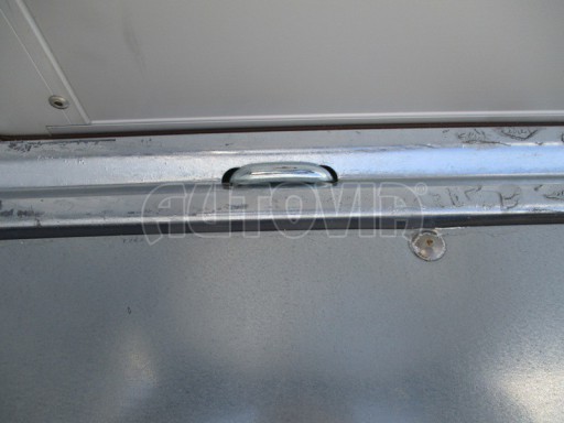 Skladový třístranný sklápěč PHT 3,5T 4,18x2,10/0,70 nástavba bočnic v elektrice