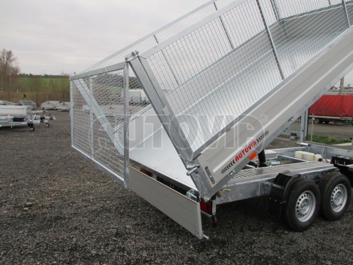 Univerzální skladový třístranný sklápěč PHT 3,5T 4,18x2,10/1,35 GITTER v elektrice