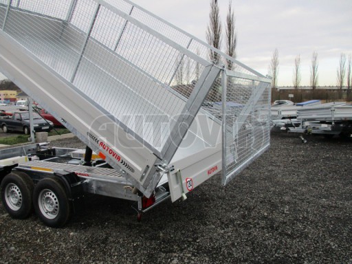 Univerzální skladový třístranný sklápěč PHT 3,5T 4,18x2,10/1,35 GITTER v elektrice