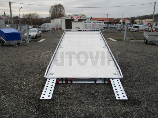 Přívěs pro přepravu automobilů AD 3,5T B2 5,17x2,09 plato slzičkový plech