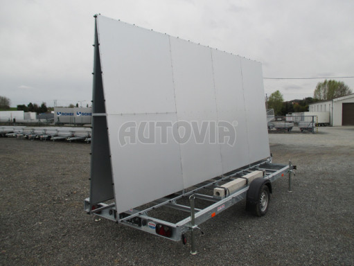 Přívěsný vozík pro umístění reklamy BGS Billboard plato 4,53x1,84 překlady