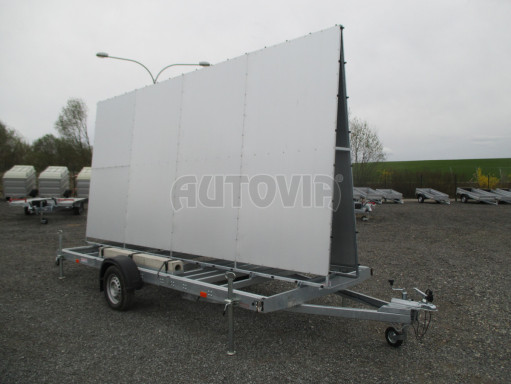 Přívěsný vozík pro umístění reklamy BGS Billboard plato 4,53x1,84 překlady