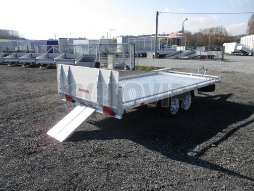 AD 2,7T 4,17x2,09  ALU hydraulicky sklopné plato kombi rampa/nájezdy