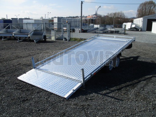 AD 2,7T 4,17x2,09  ALU hydraulicky sklopné plato kombi rampa/nájezdy