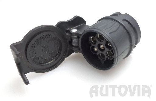 Redukce zásuvky 13>7 pólů krátká č.4