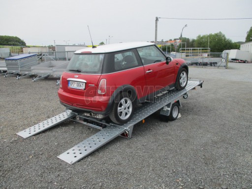 Přívěs na přepravu aut KAR 08 1,5T 3,50x1,95 č.1