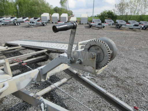 Bazarový přívěs na přepravu aut AKR 1,5T 3,50x1,95 č.17