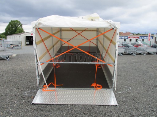 Naklápěcí přívěs s rampou AD 2,7T 4,17x2,09/1,80