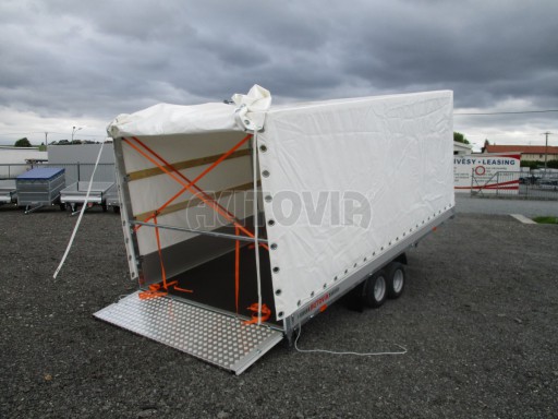 Naklápěcí přívěs s rampou AD 2,7T 4,17x2,09/1,80